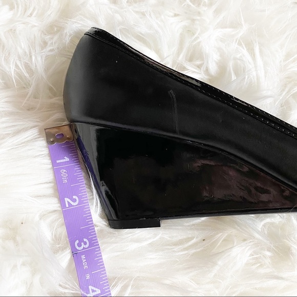 Etienne Aigner Black Peep Toe Patent Wedges SZ 8.5 - Picture 10 of 12